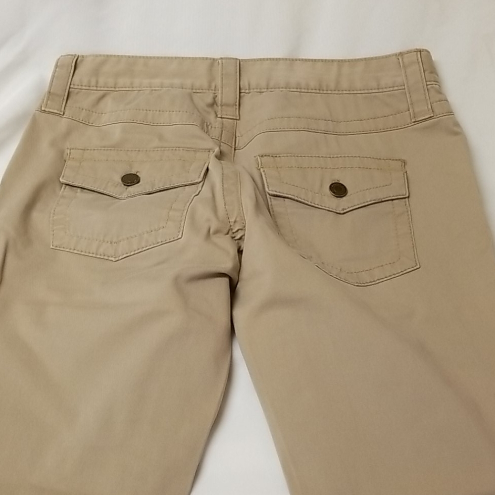 Jeans - Picture 2 of 3